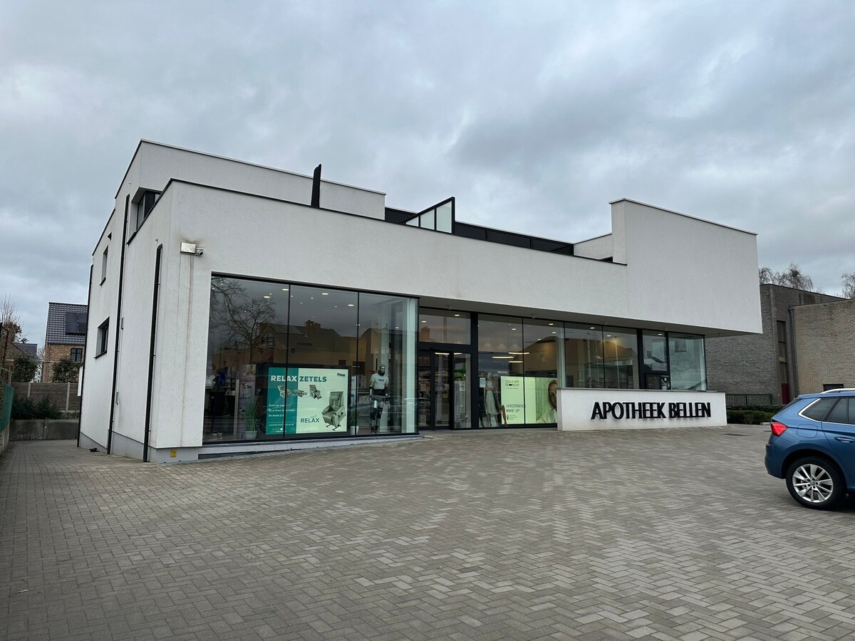 Recent appartement met 2 slaapkamers, terras 