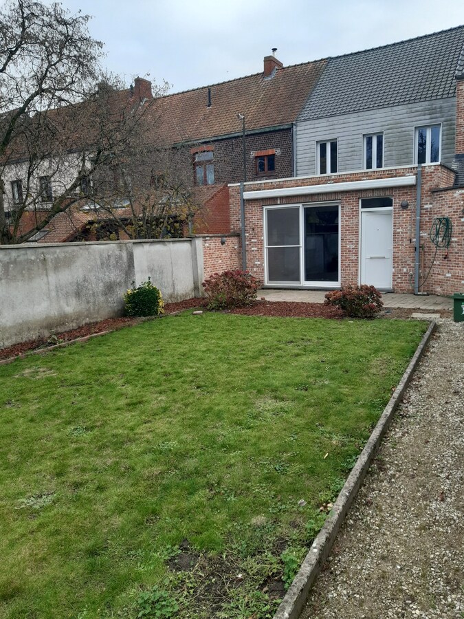 Stijlvolle woning in Eke-Landuit. 