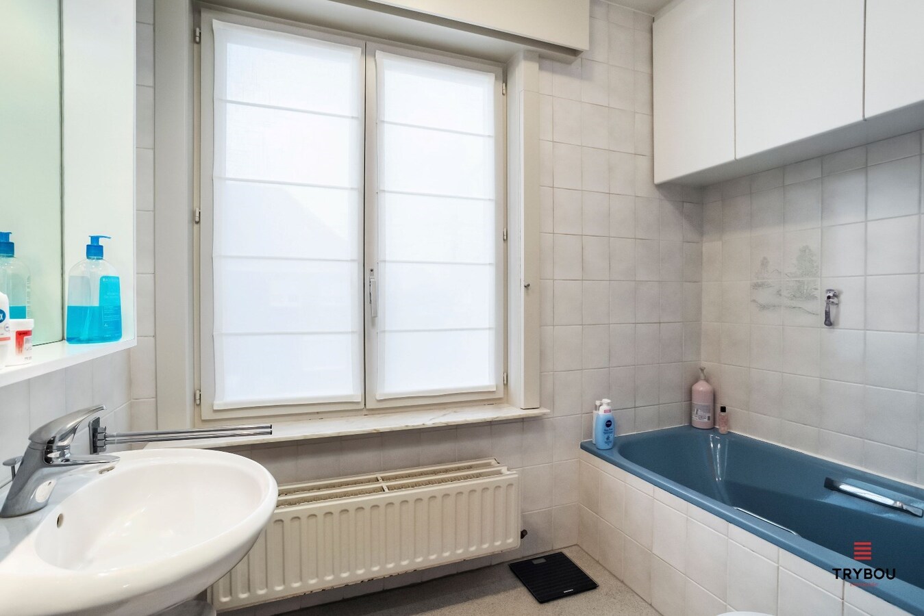 Instapklare halfopen woning met 3 slaapkamers en garage te Oostnieuwkerke 