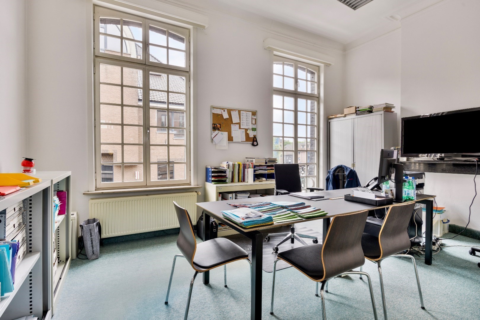 Handelspand centrum Halle met parking 