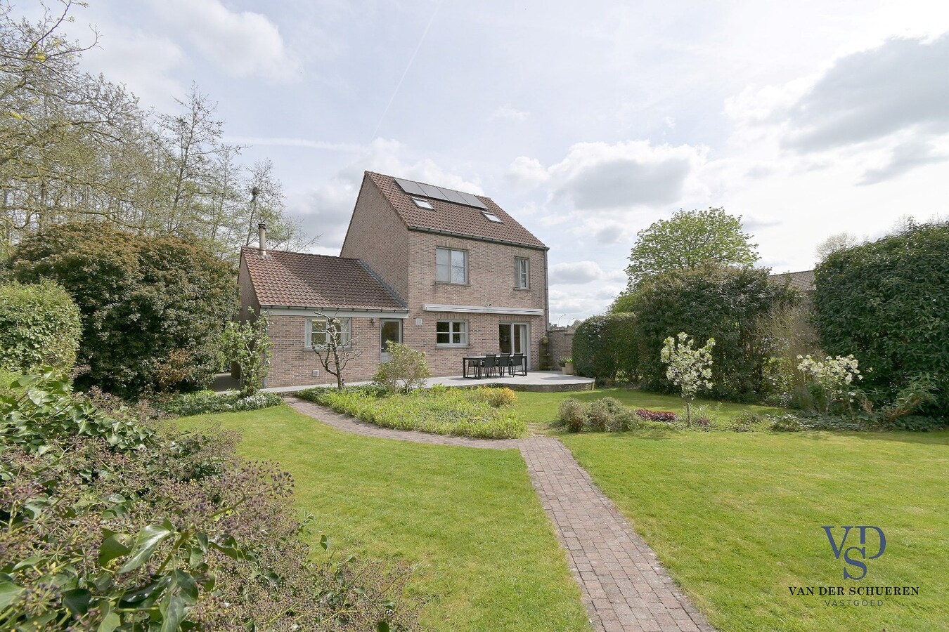 Gezellig en rustig wonen in hartje Gavere. 