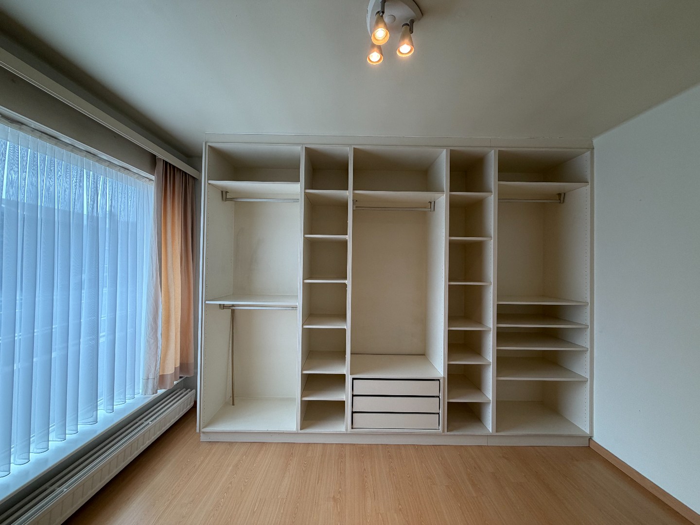 Gelijkvloers 2-slaapkamerappartement te huur Deinze 