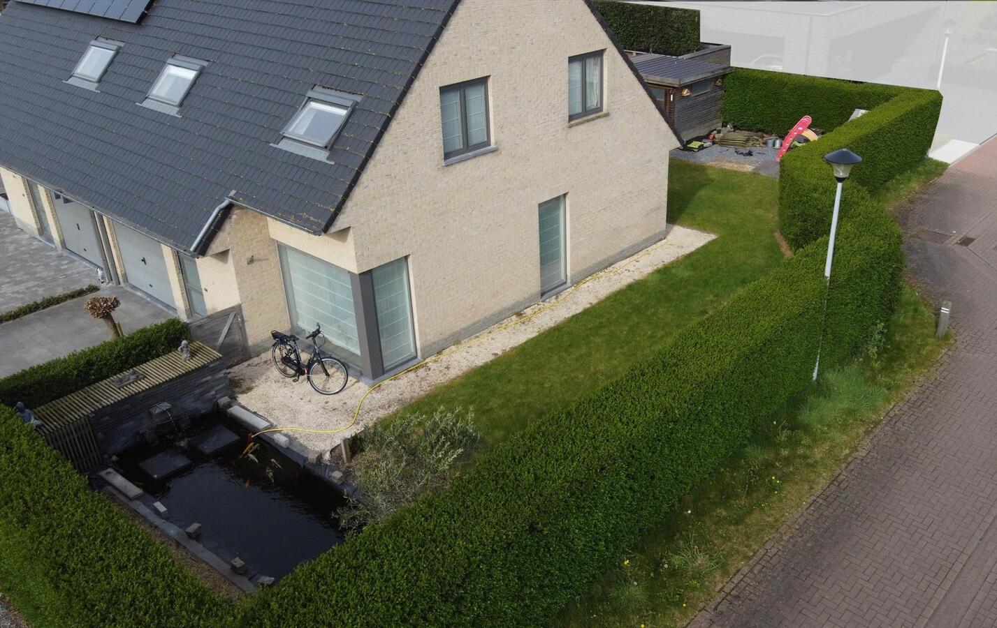 Instapklare woning met 3 slaapkamers en garage te Koekelare 