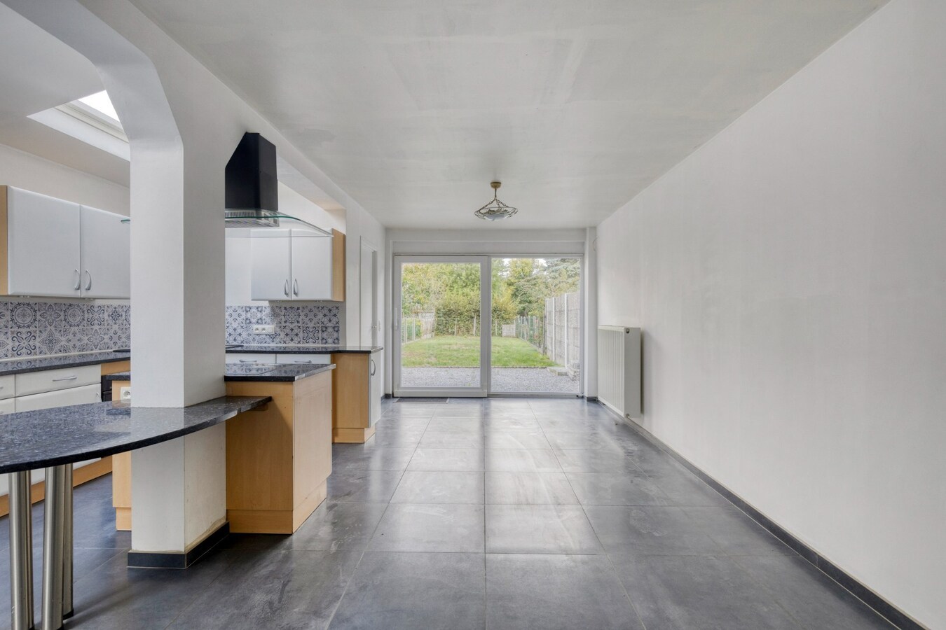 Gerenoveerd herenhuis met 4 slaapkamers en tuin in Tienen 
