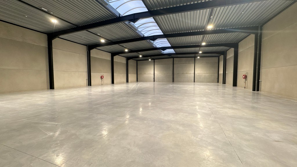 Nieuwbouw opslagruimte te huur in Deinze