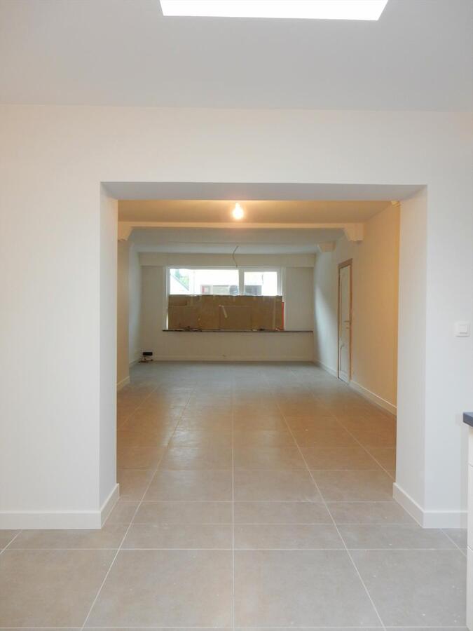 Vernieuwde woning in het hartje van Jabbeke 