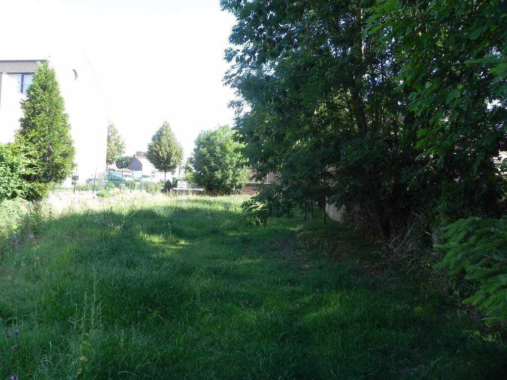 Perceel gelegen aan Vrietselbeek, in charmant Lanklaar 