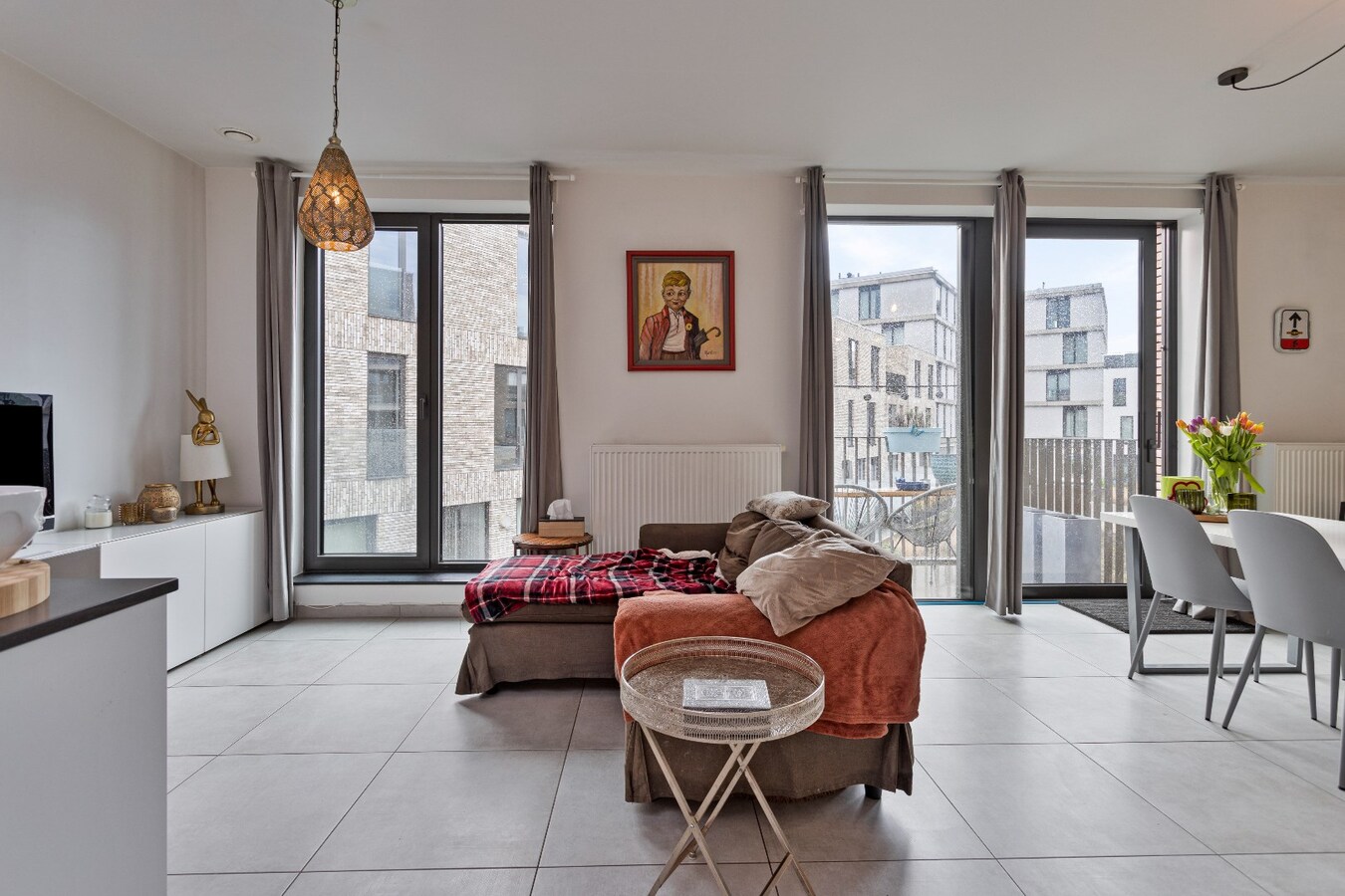 Instapklaar tweeslaapkamerappartement aan de Schelde 