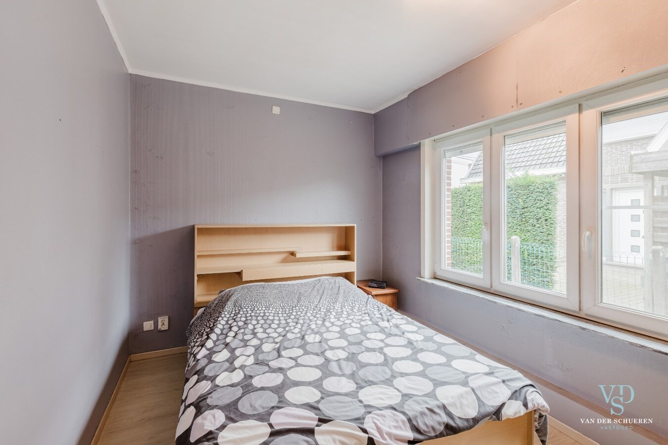 Degelijke, goed gelegen gezinswoning. 