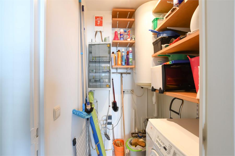 Appartement met zeezicht in sublieme staat. 