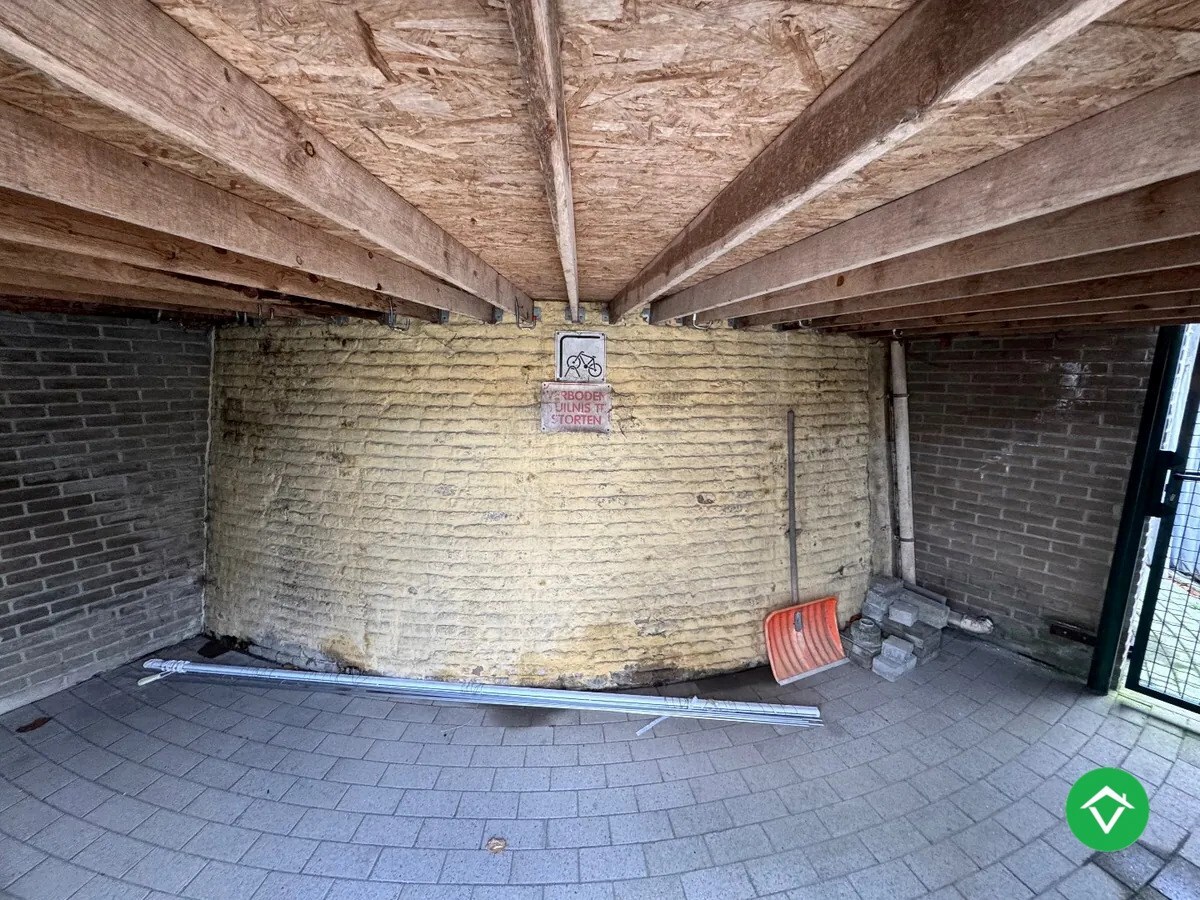 Appartement met 3 slaapkamers ruim terras en garage te Koekelare 