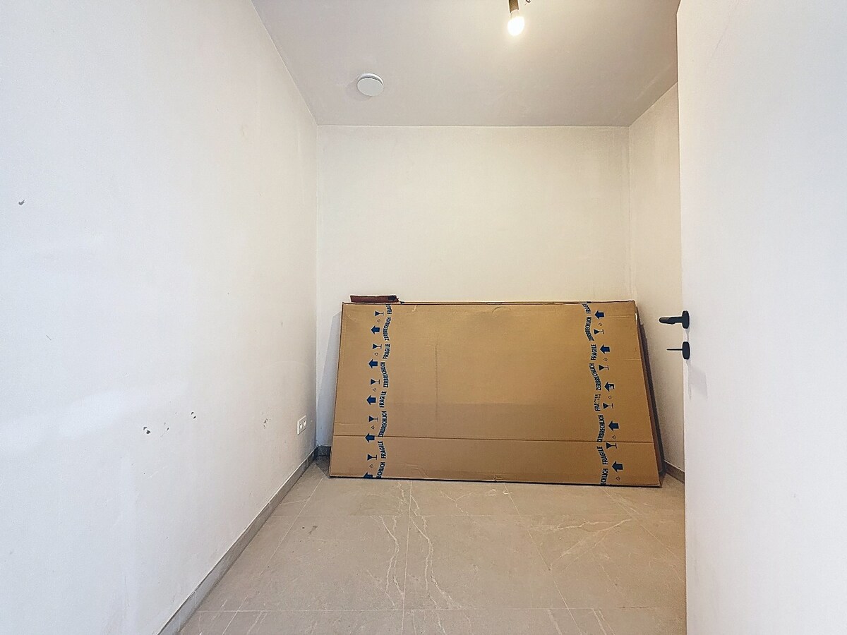 Tiptop afgewerkte nieuwbouw BEN-woning te St-L-Houtem, 6% BTW mogelijk 