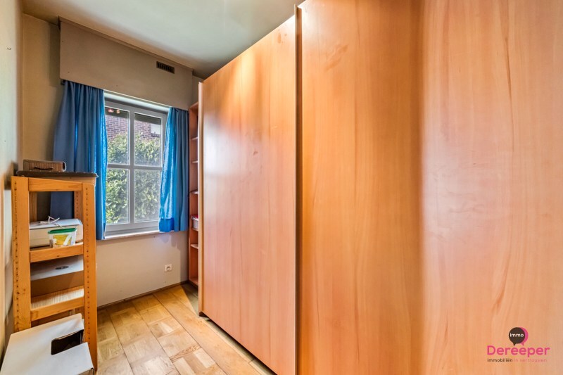 Charmante bungalow, gelegen op een ruim perceel van 626 m² 