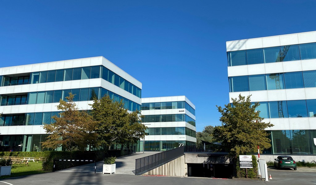 Stijlvolle full service kantoren in 3 Square  in Zwijnaarde