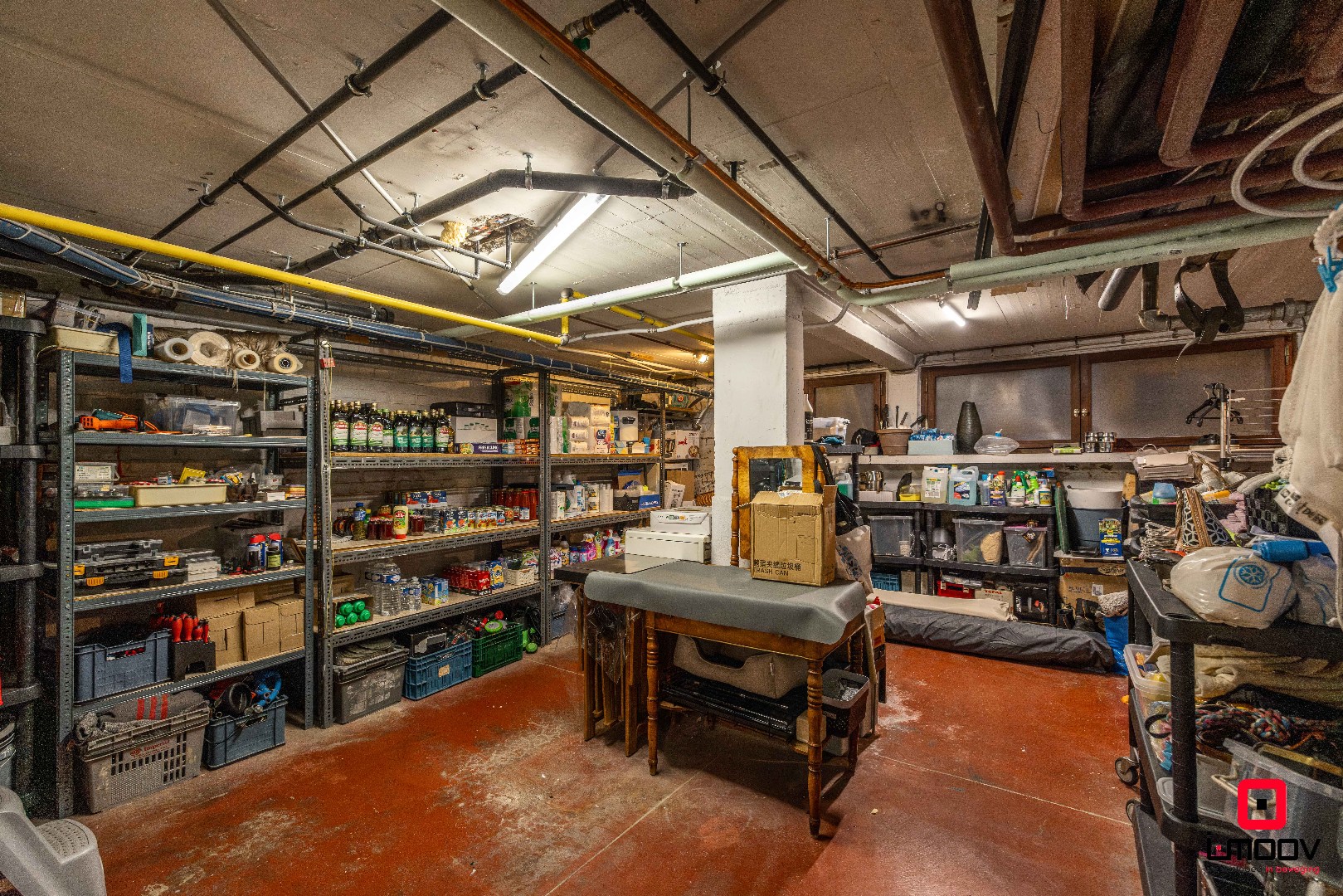 Instapklaar gelijkvloers appartement met tuin en parking in Sint-Amandsberg 