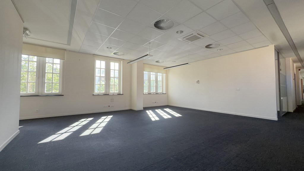 Prachtige kantoren te huur in voormalig capucienenklooster te Aalst