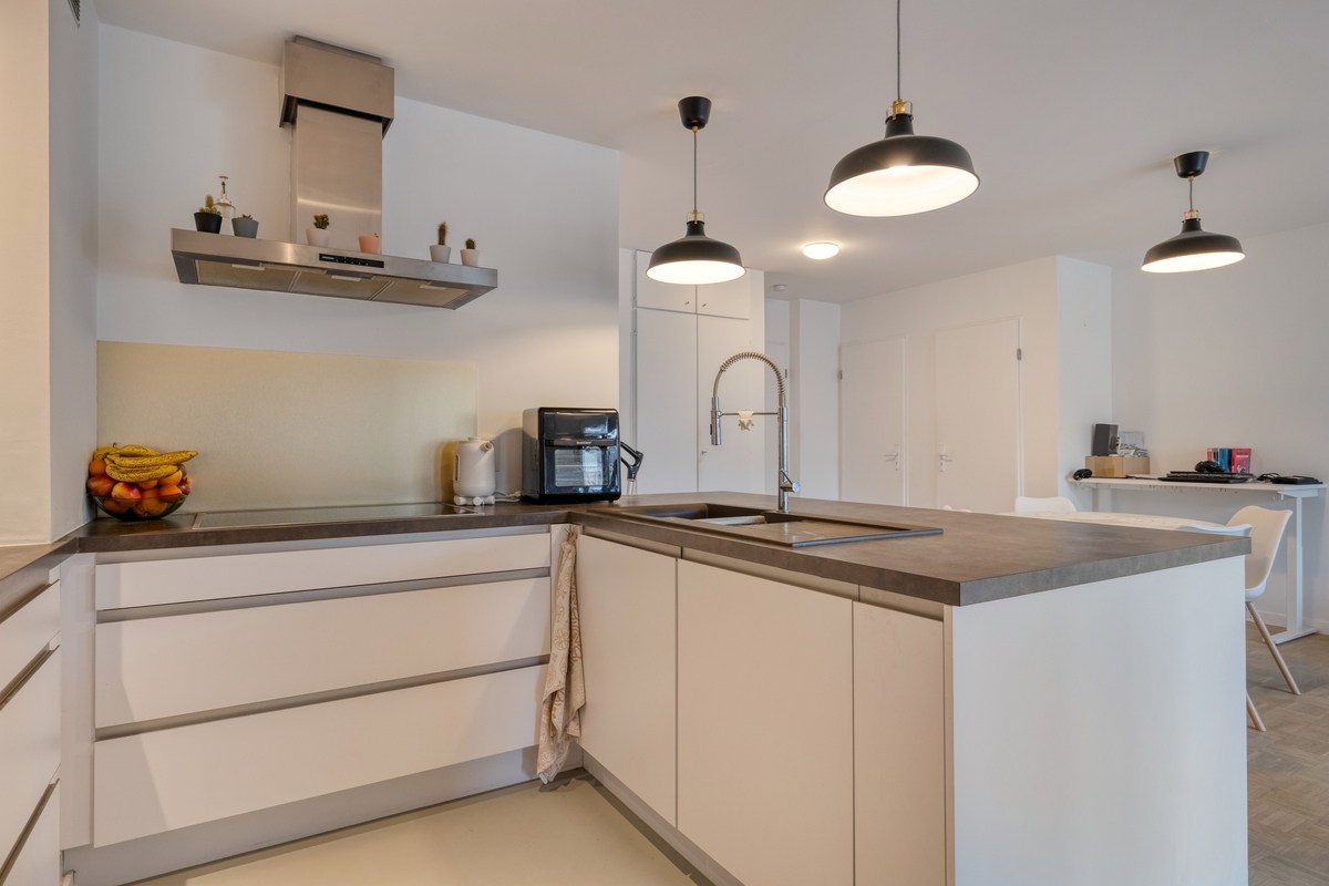 Instapklaar 1-slaapkamerappartement met terras en kelderberging in Mechelen!  – EPC 98 kWh/m² - bewoonbare opp. 61 m² 