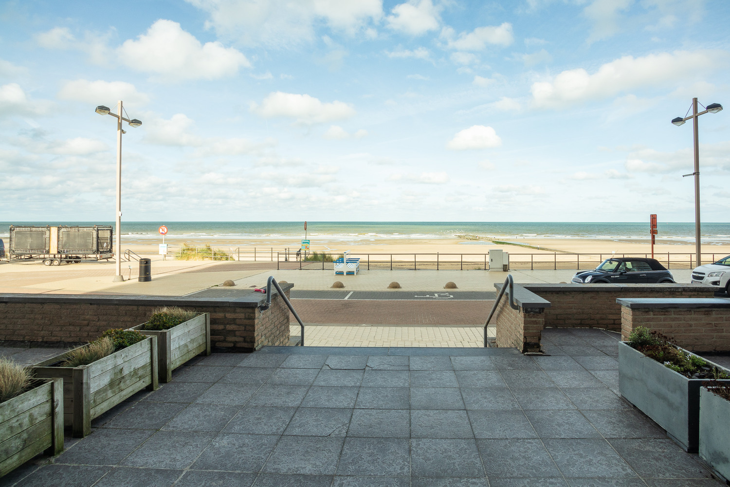 Rustig gelegen appartement, fenomenaal zeezicht, met 1 slaapkamer 