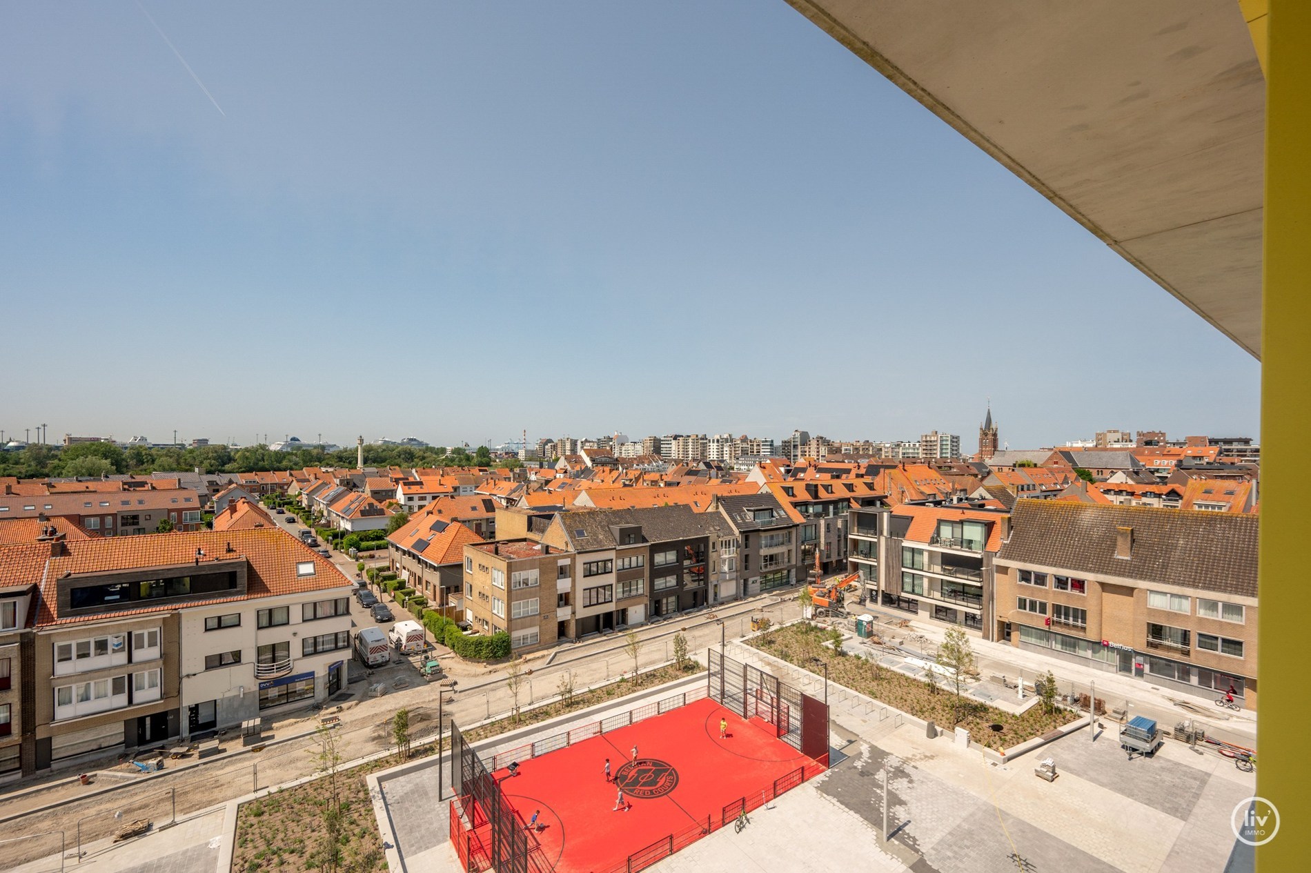 Portes ouvertes Dimanche 26/07 (09h à 16h): Appartement neuf entièrement prêt à emménager avec une largeur de façade de 10m. 