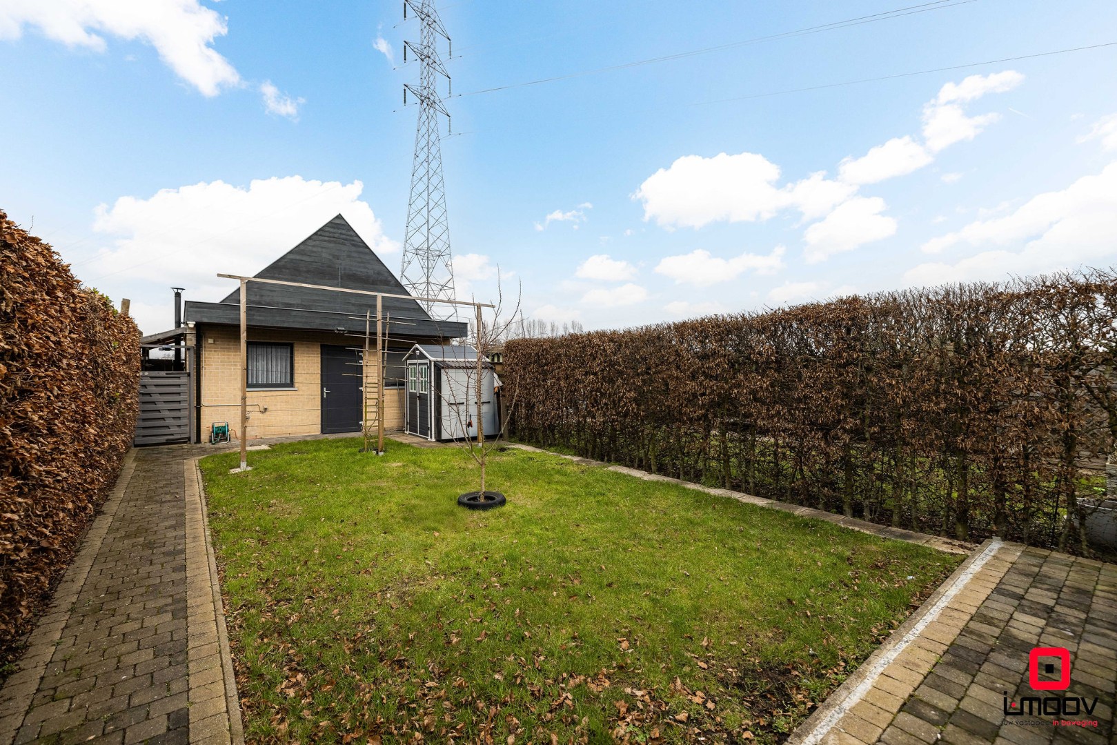 Ruime gezinswoning met tuin en aparte kangoeroewoning 