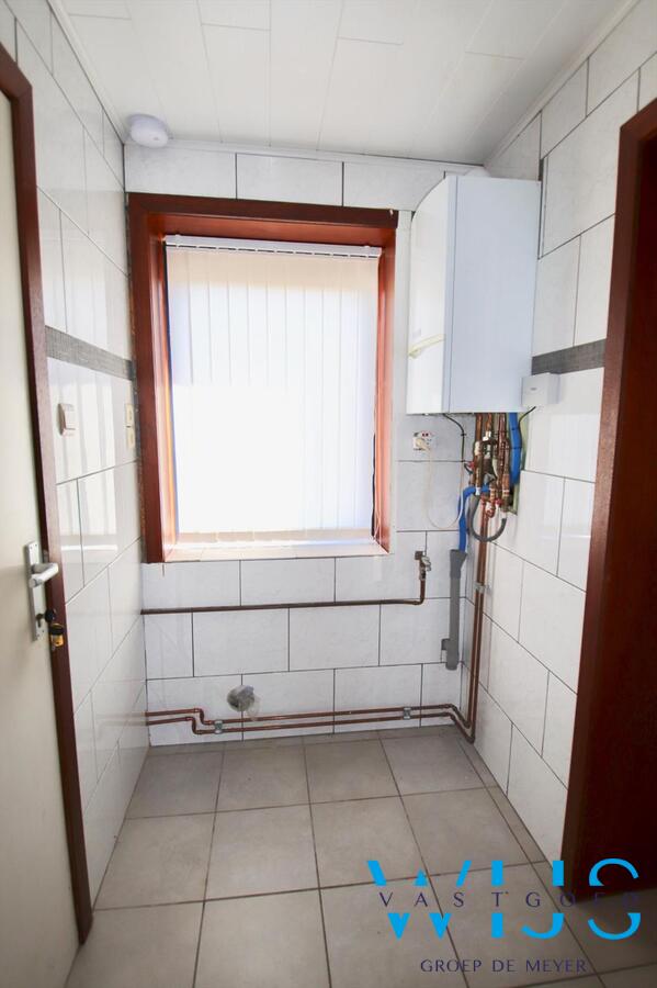 Woonhuis met 1 slaapkamer in het centrum van Ertvelde ! 