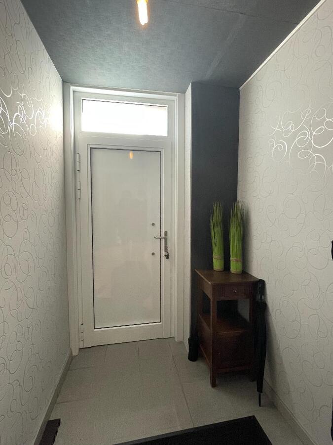 Rijwoning met 2 slaapkamers en tuin te Roeselare 