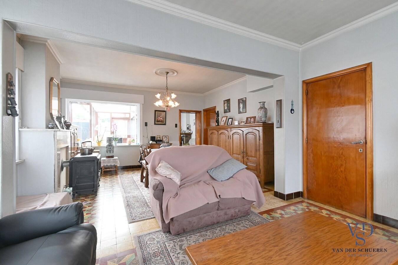 Degelijke Half Open Bebouwing. 