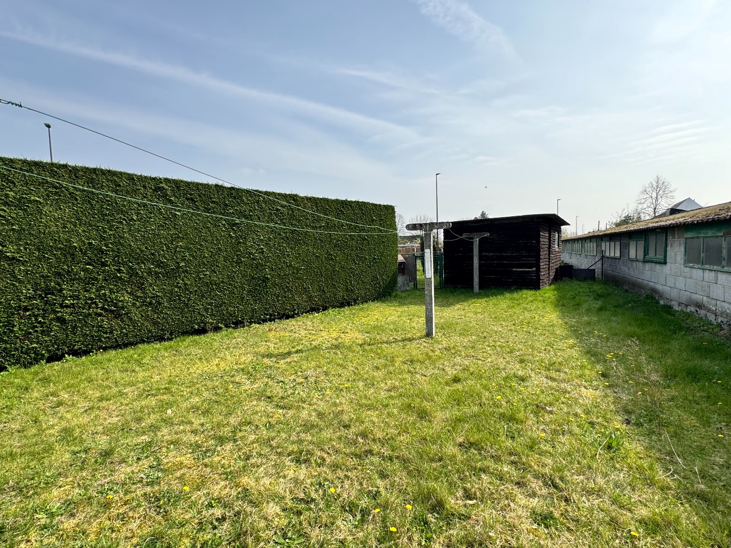 Verzorgde open bebouwing met tuin en garage in Zulte 