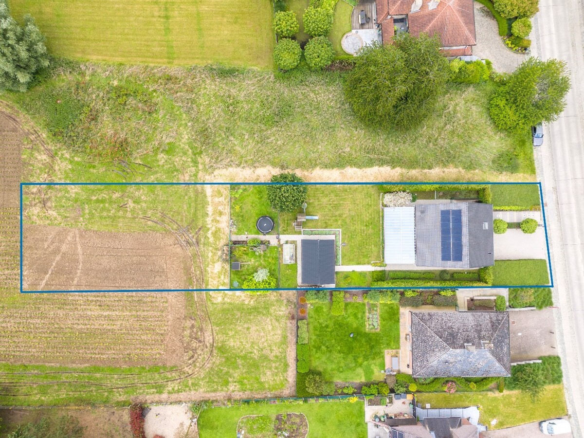 Recente, energiezuinige (label A) villa met groene achteruit te St.-Lievens-Houtem 