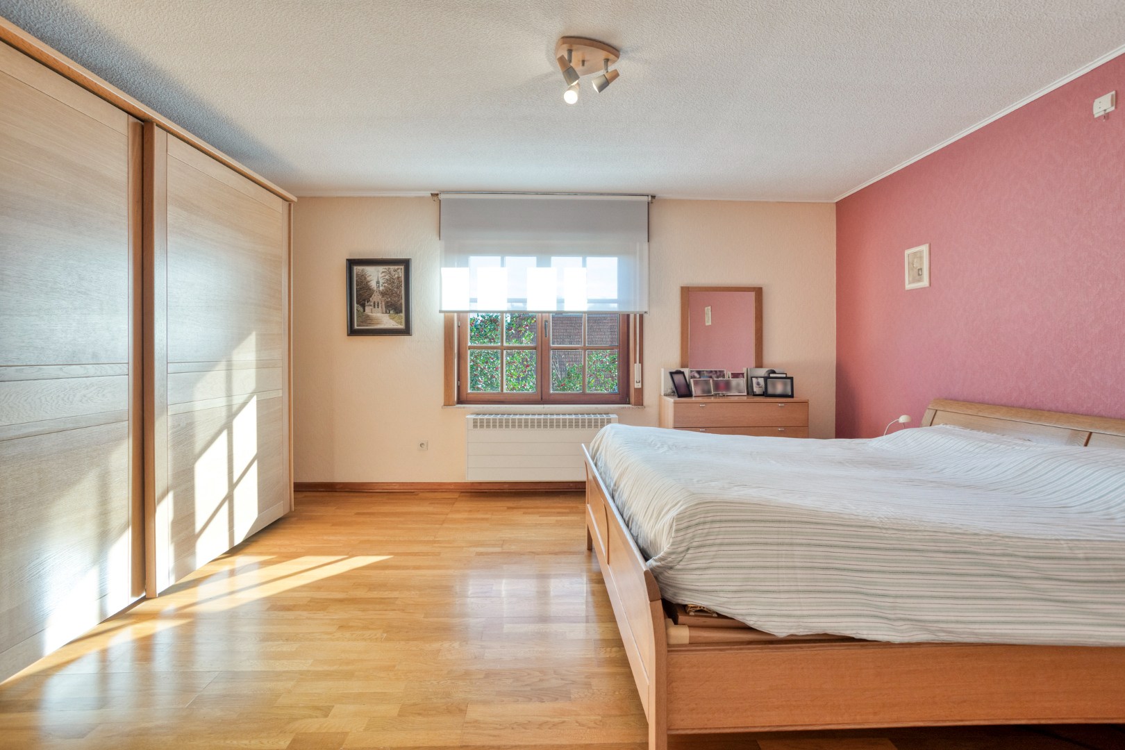 Open bebouwing met 3slaapkamers, bureau en 2 badkamers in Pellenberg! - EPC 240 kWh/m² - bewoonbare opp. 242 m² 