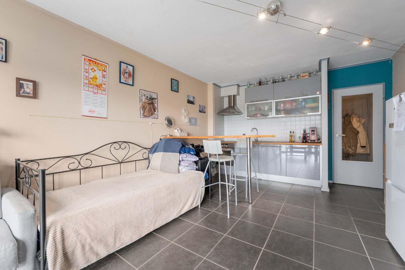 STUDIO PRÊT À EMPLOY À MARIAKERKE-BAD 