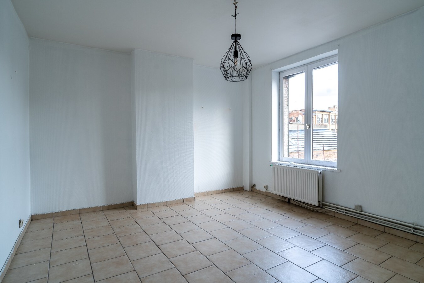 Appartement avec de beaux volumes &amp; 3 chambres, en plein centre-ville ! 