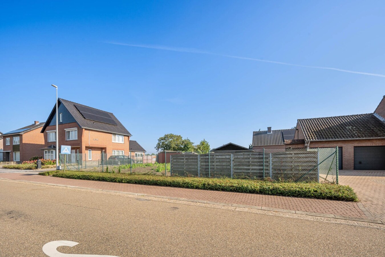 Bouwgrond van 3a48ca (LOT 1A) geschikt voor een open bebouwing in een goedgekeurde verkaveling! 