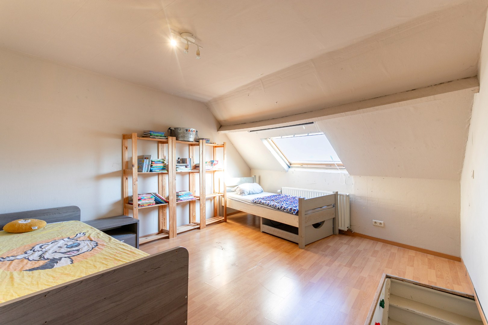 Op te frissen woning met 3 slpk te Halle 