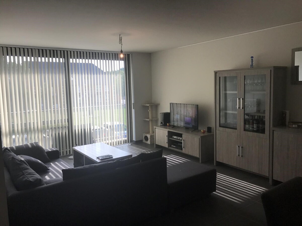 Uitstekend gelegen appartement met 2 slaapkamers 