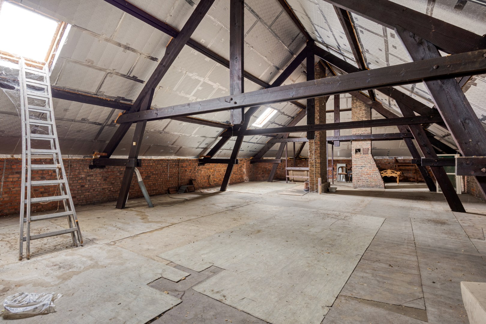 Charmant en karaktervol herenhuis, bureau en praktijkruimte, 4 kamers - 1502 LEMBEEK (HALLE) 