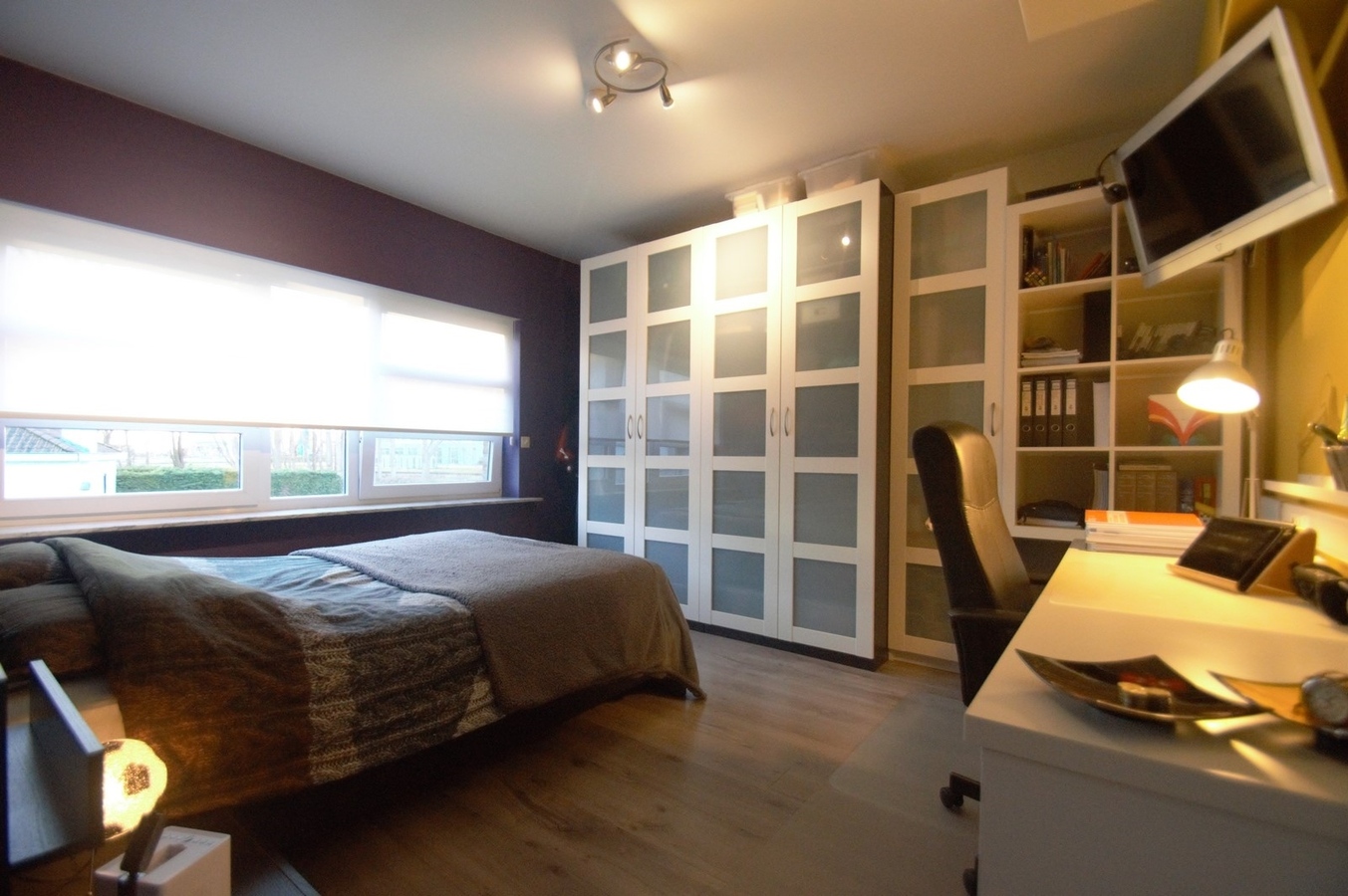 Zéér knappe, volledig gerenoveerde gezinswoning - Zeebrugge 