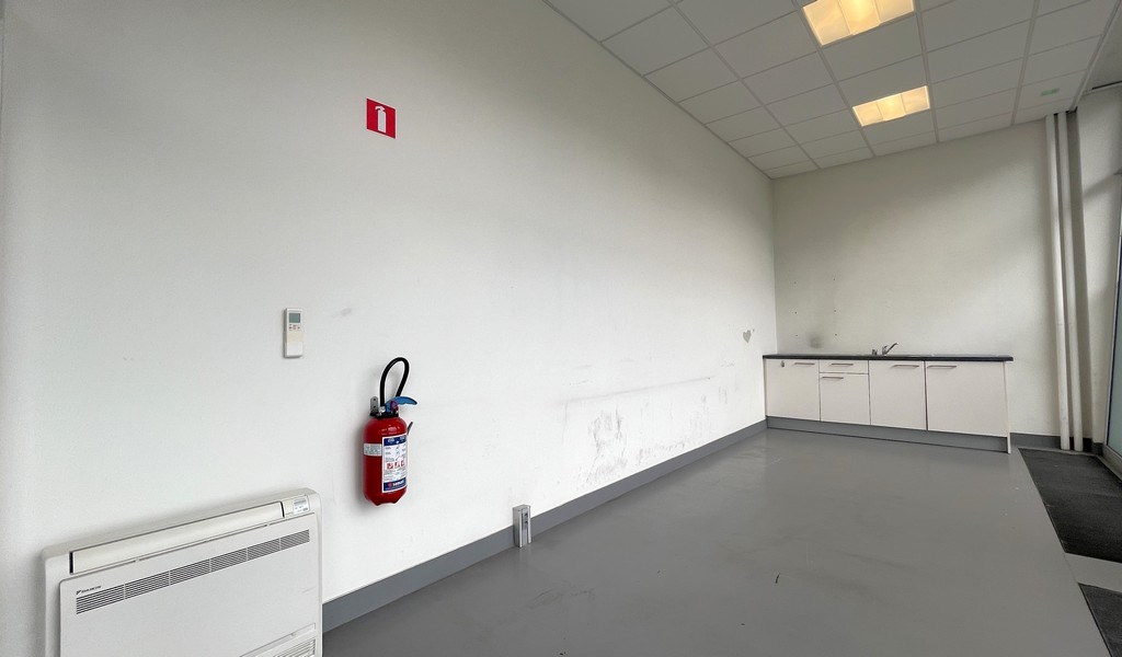 Kantoren en magazijn te huur in Ceka Center te Antwerpen
