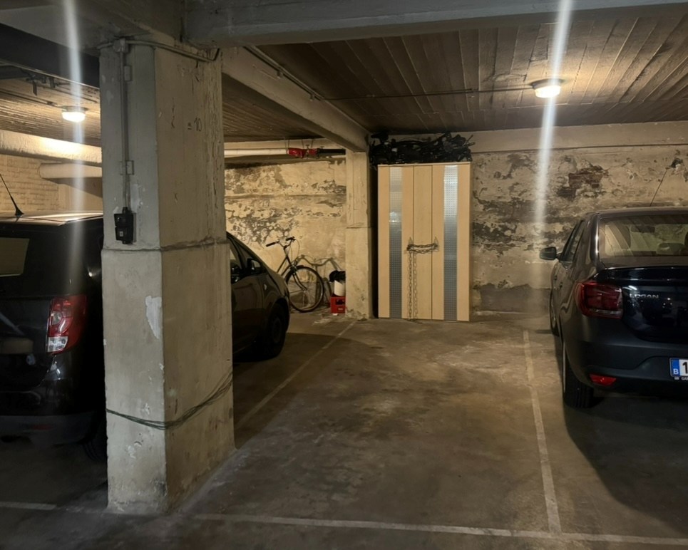Private ondergrondse staanplaats te koop – Hubert Frère-Orbanlaan, Gent 