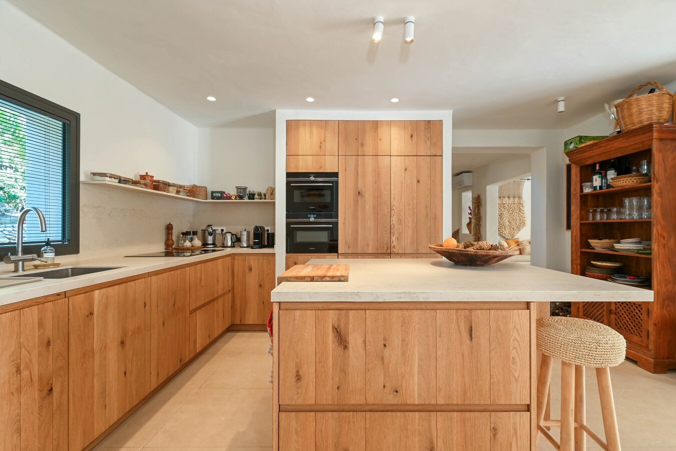 Villa Amare – Elegant wonen in Ibizastijl aan de Costa Blanca 