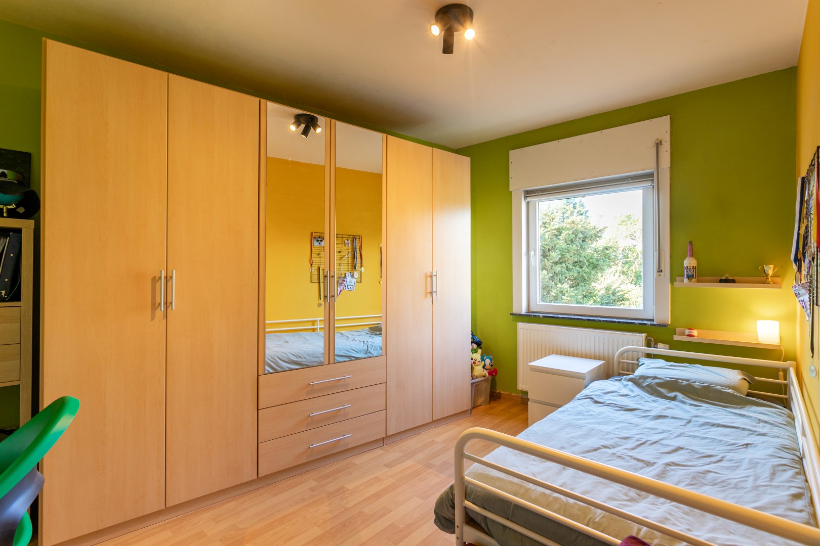 Instapklare woning met 3 slpk. , tuin en terras te Lembeek 