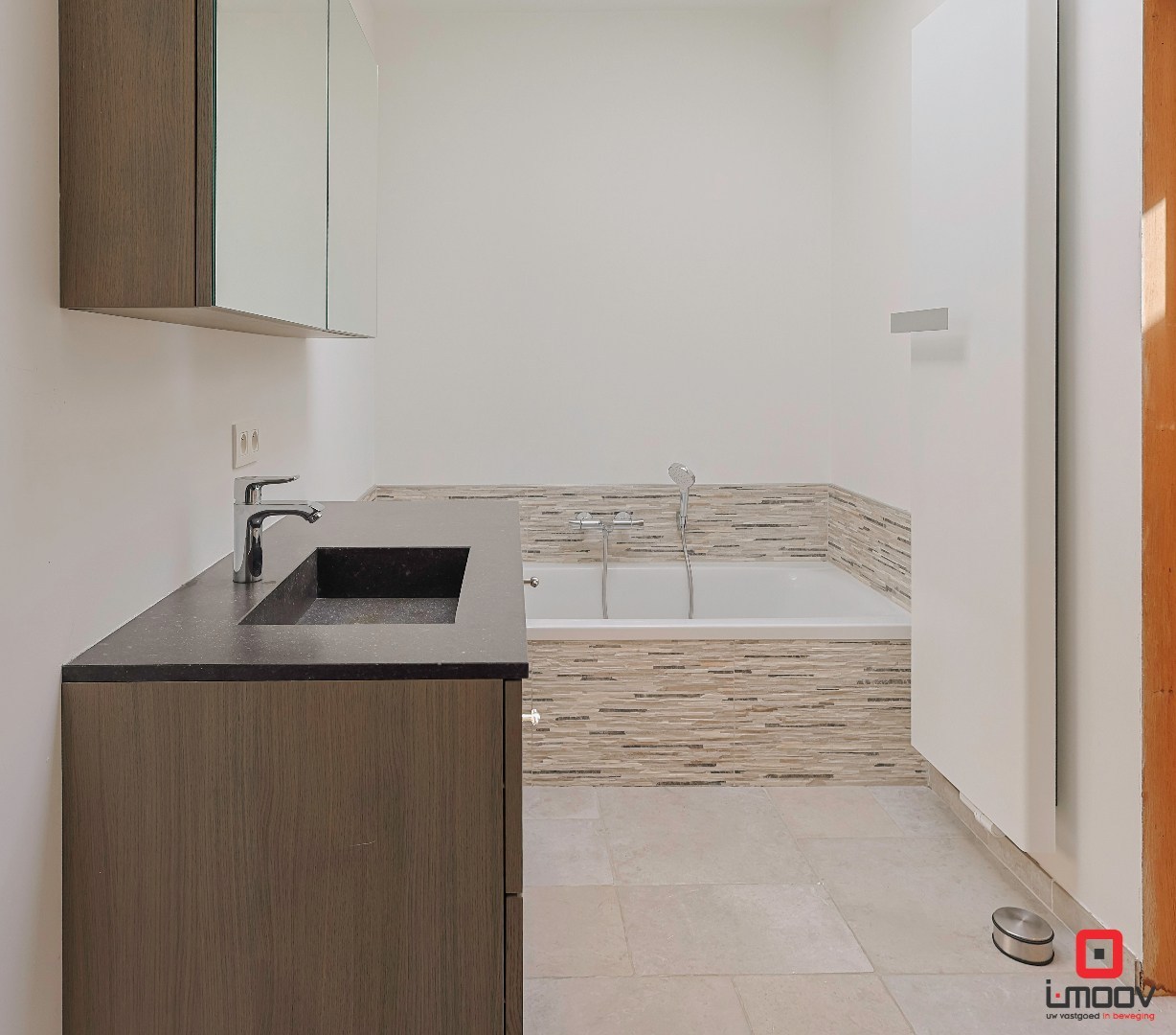 Instapklare woning met tuin, patio en garage op topligging in Blankenberge 