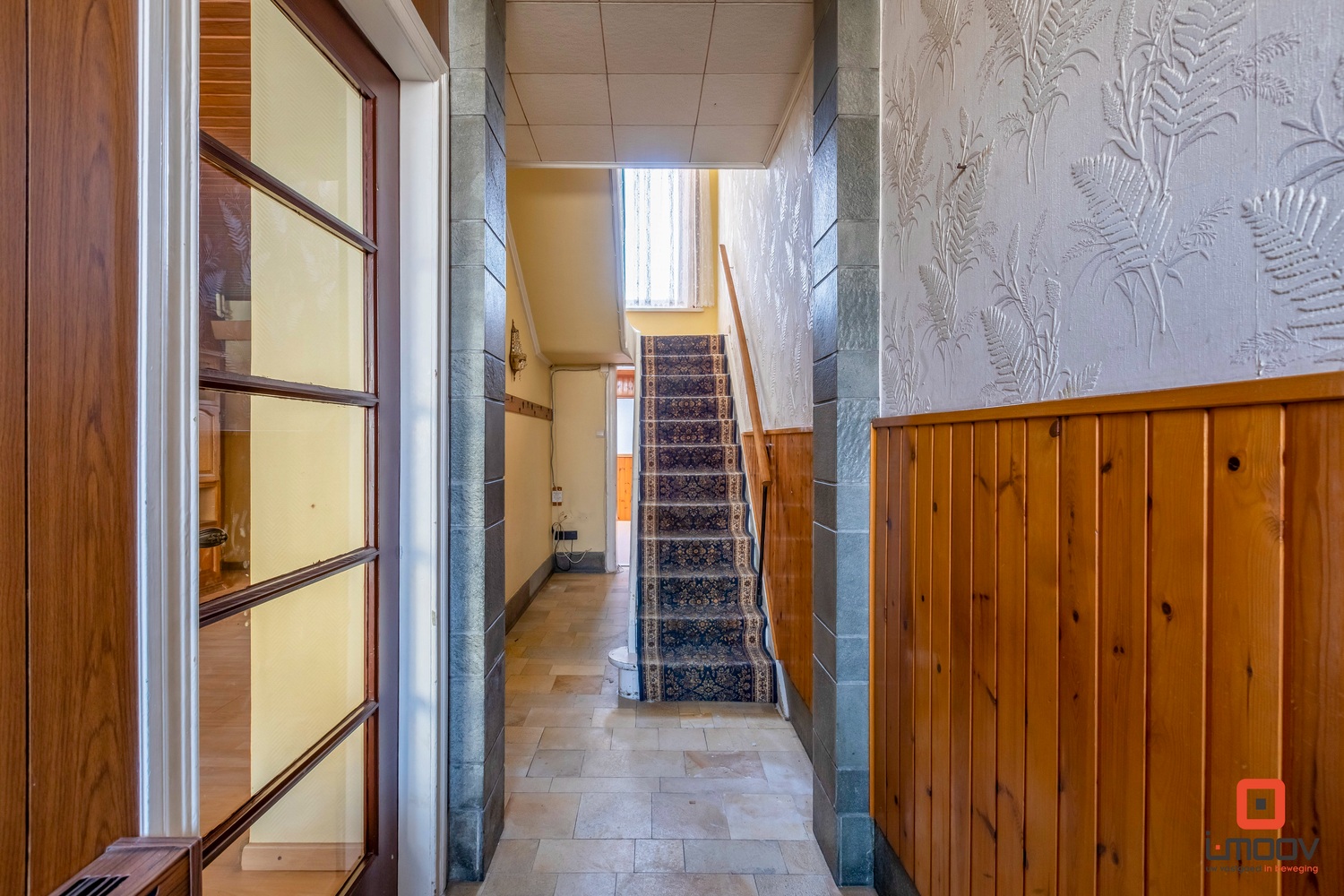 Op te knappen 5 slaapkamerwoning (203m²) 