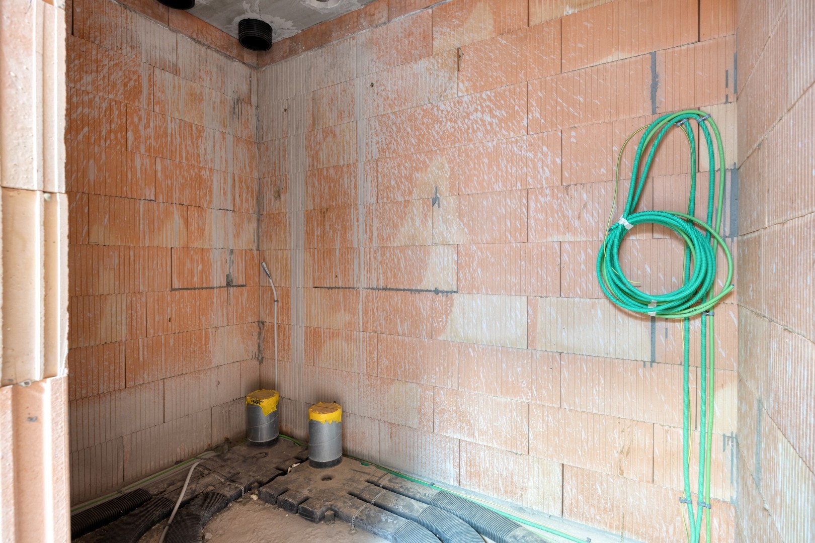 Fantastisch casco en winddichte nieuwbouwwoning met 3 slaapkamers, tuin en terras in Assent (Bekkevoort)! – bewoonbare opp. 177m² 