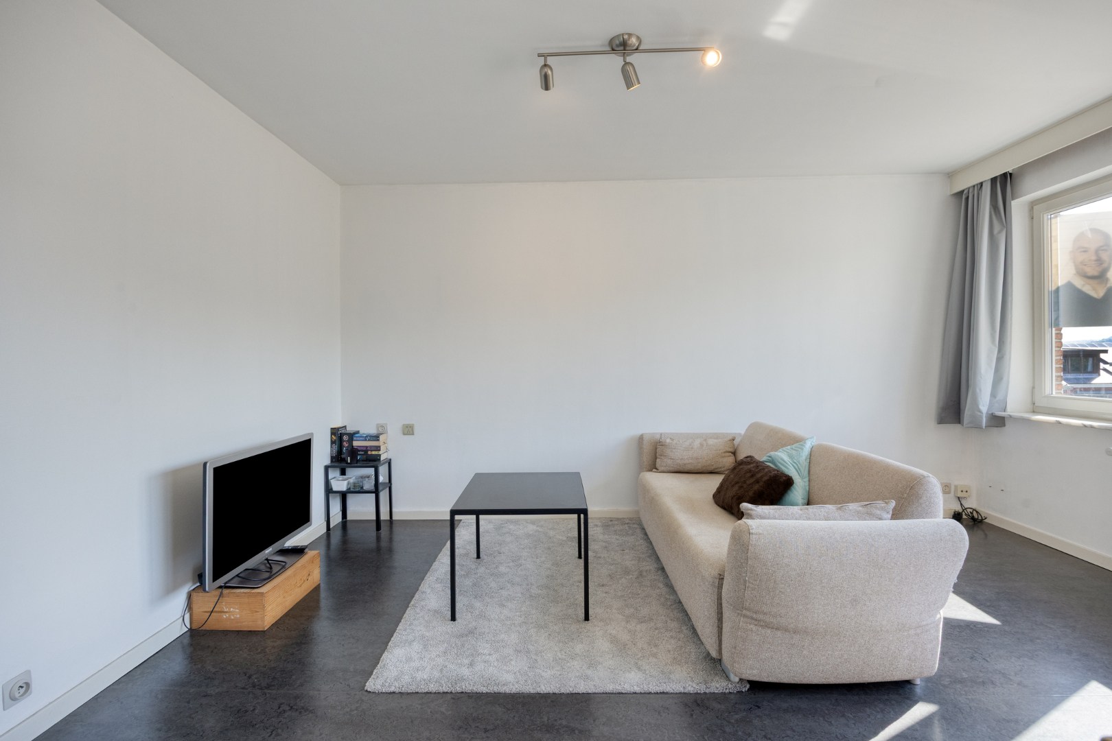 Rustig gelegen appartement met 2 slaapkamers, terras en kelder vlakbij Leuven - EPC 240kWh/m² - bewoonbare oppervlakte 70 m² 