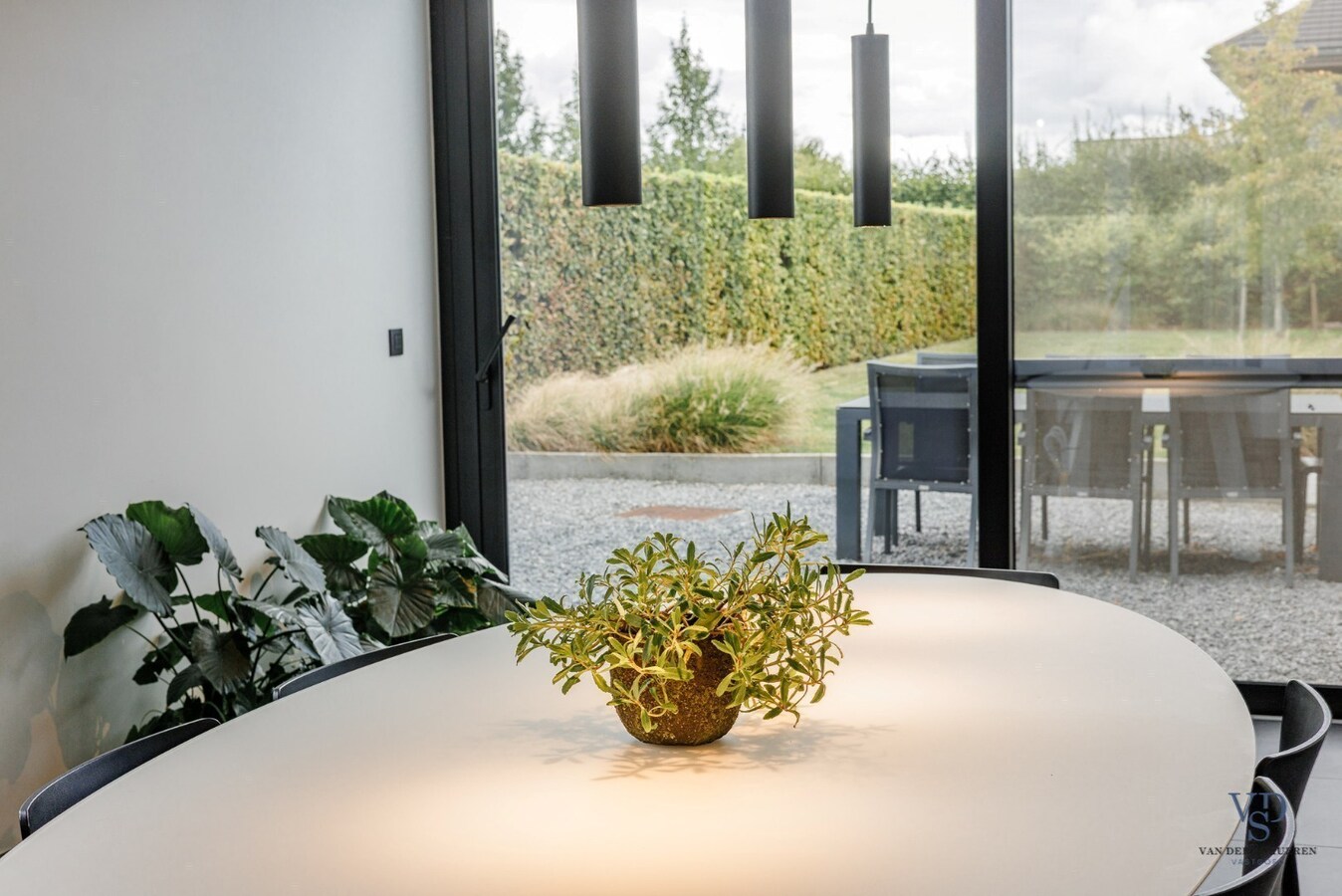 Moderne, energiezuinige (EPC label A) vernieuwbouw 