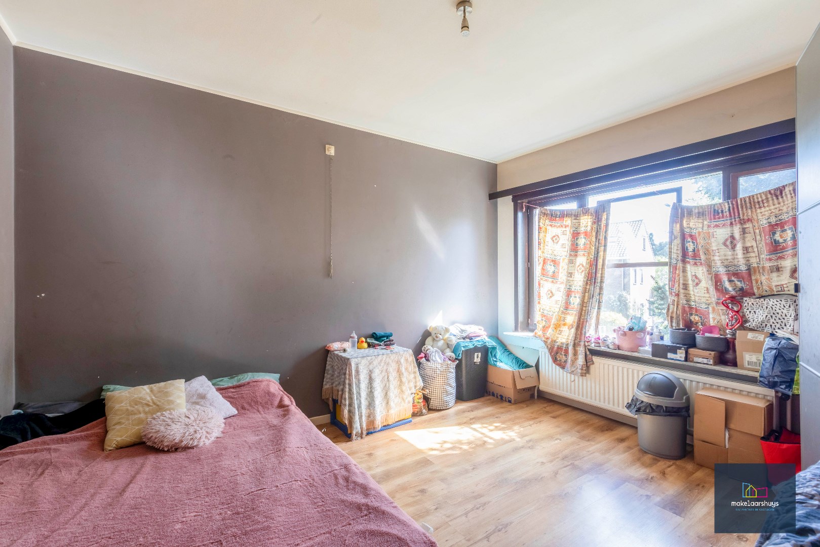 Building met 2 app. met 3 slps en 2 garages 