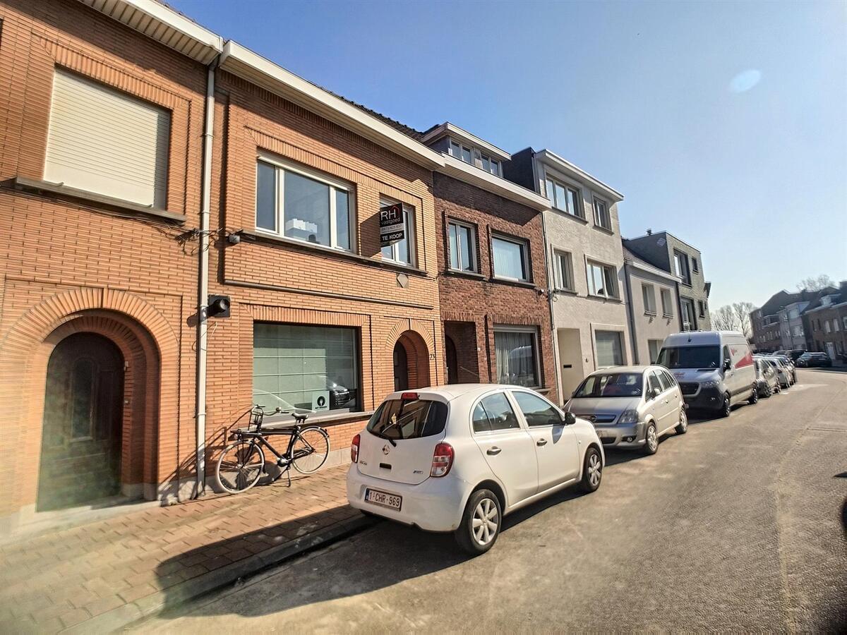 Goed gelegen, kwalitatief gerenoveerde gezinswoning - Heist 