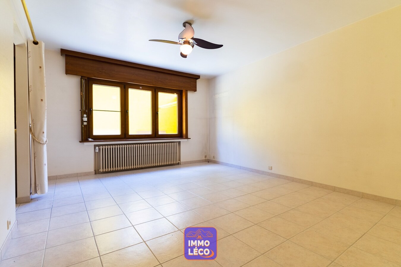 Appartement rez-de-chaussée avec terrasse, en plein centre-ville !! 