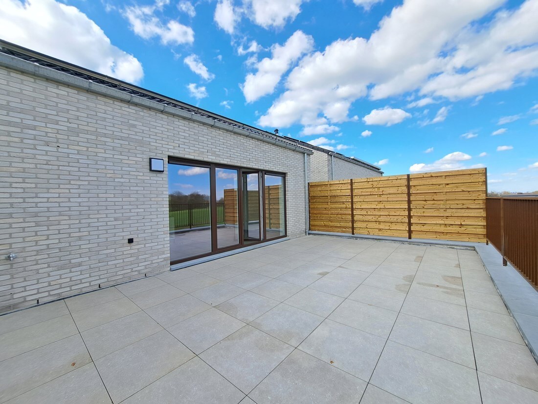 Modern ruim energiezuinig duplex appartement te Dilsen-Stokkem 
